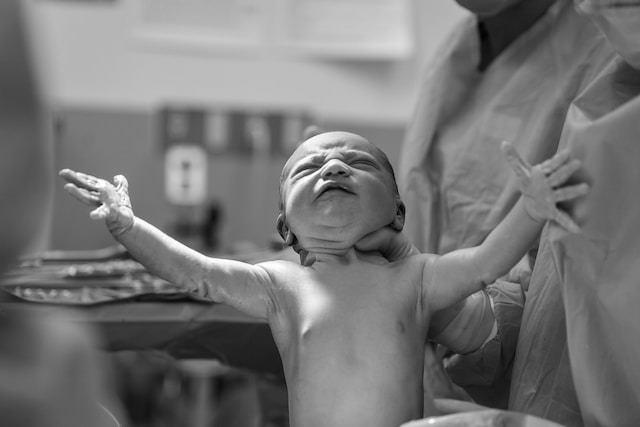 Birth Unsplash